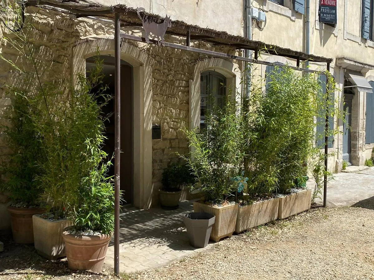 Appartement Réveil en Provence à Saint-Rémy-de-Provence